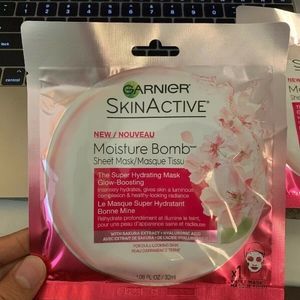 Garnier Moisture Bomb mask (2)